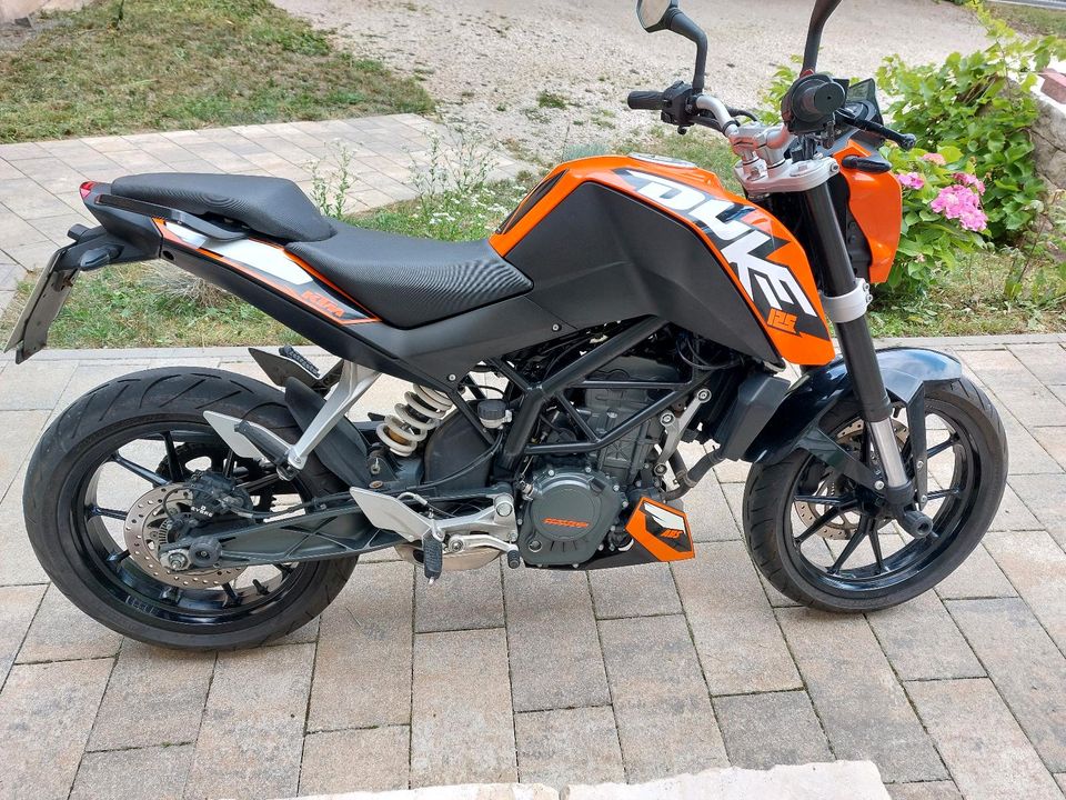 KTM Duke 125 in Lauf a.d. Pegnitz