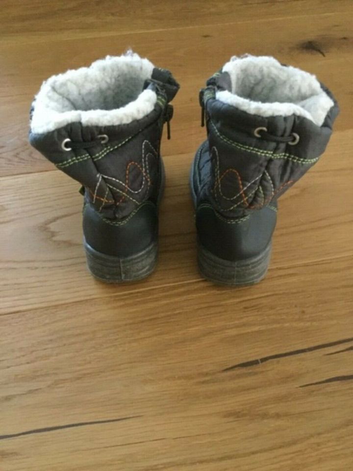 Winterstiefel Kinder Cortina Gr. 25 in Oberostendorf