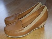 Geox Respira Echtleder Pumps Schuhe beige Gr. 36 wie *NEU* Niedersachsen - Wilhelmshaven Vorschau