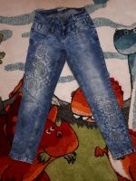 Tredy Jeans Gr.36 mit vielen  Steinchen Nordrhein-Westfalen - Iserlohn Vorschau