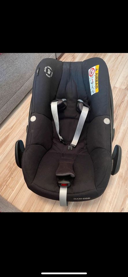 Maxi Cosi Babyschale Pebble Pro i Neugeborene Einsatz in Berlin