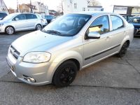 Chevrolet Aveo 1.4 LT Automatc / Klima / PDC Mecklenburg-Vorpommern - Bergen auf Rügen Vorschau