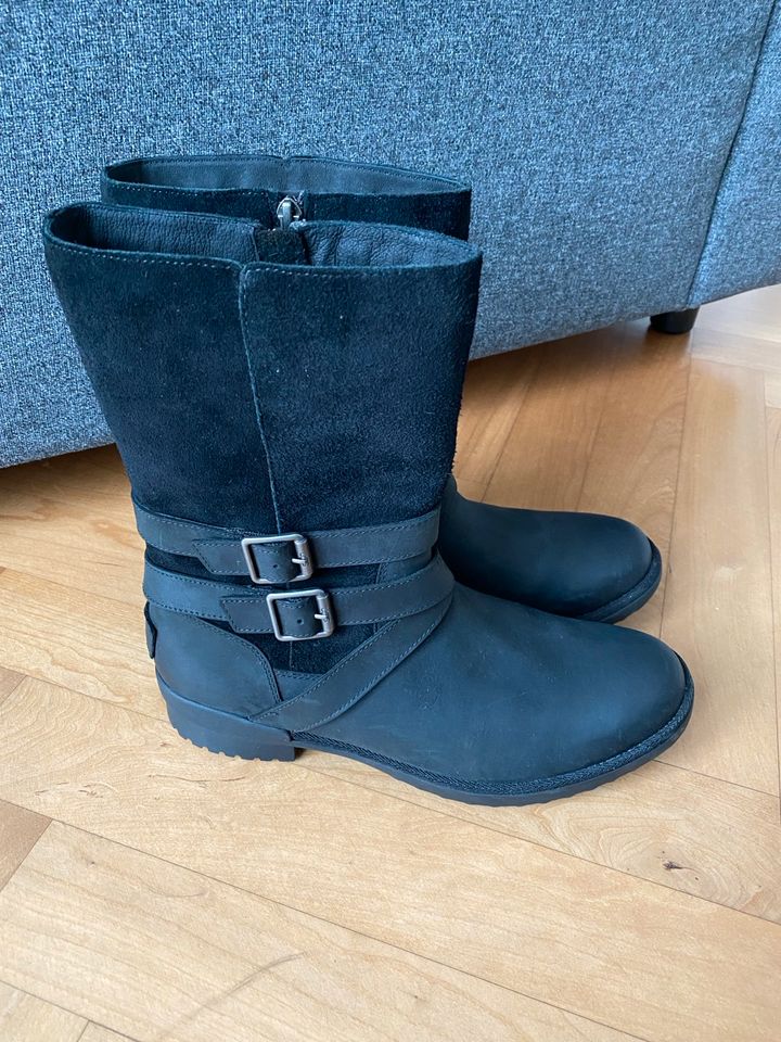 UGG Winterschuhe Damen 42 Top! in Köln