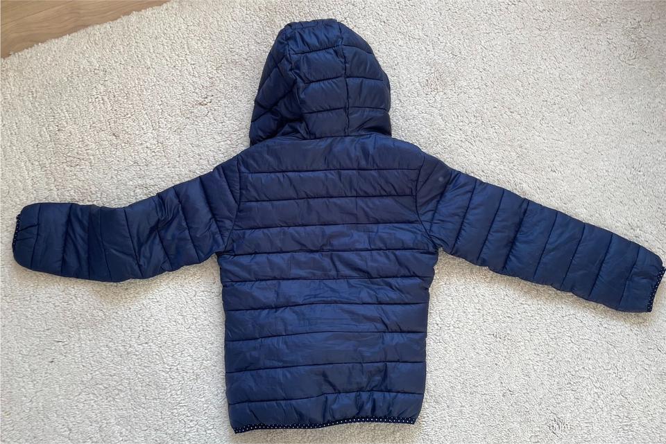 Awesome Gr 140 Steppjacke Pufferjacke mit Kapuze dunkelblau in Lüder