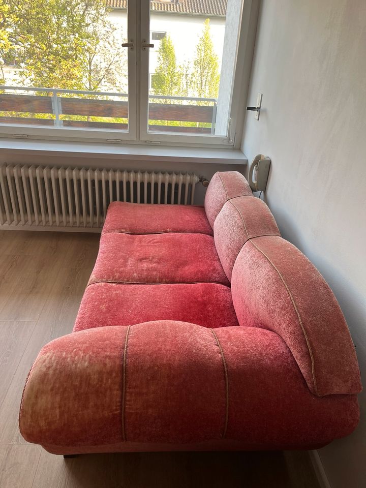 Antikes Sofa in Albbruck