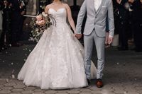 Hochzeitskleid/ Brautkleid/ Prinzessinnenkleid  mit Spitze 38-46 Hamburg-Nord - Hamburg Winterhude Vorschau