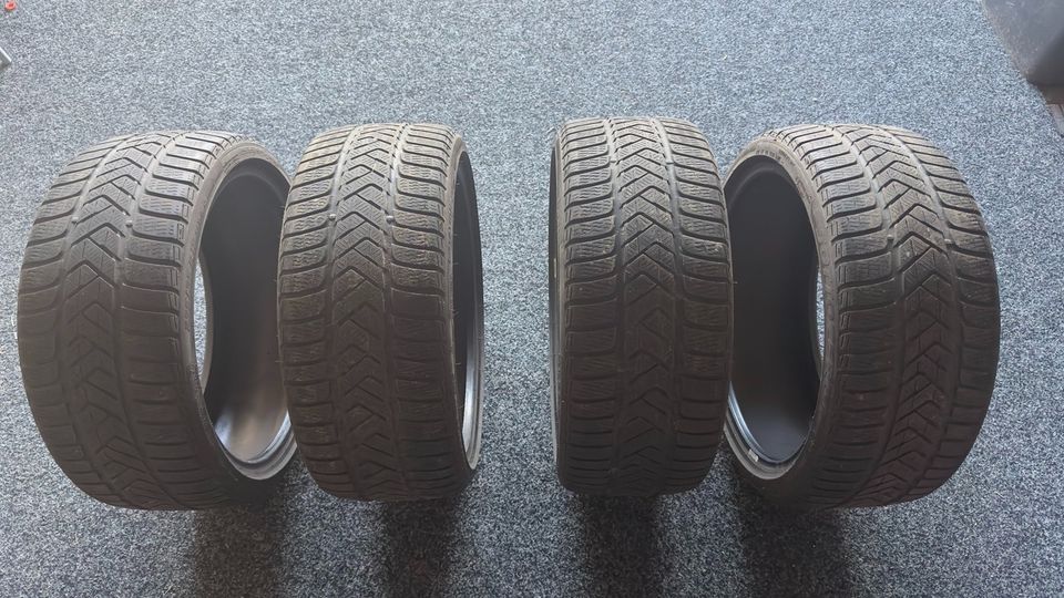 4x Pirelli Sottozero 3 Winterreifen 235 35 R19 91V M+S in Haselünne