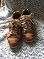 Geox Sneakers Halbschuhe Turnschuhe aus Leder in Größe 38 Bayern - Marxheim Vorschau