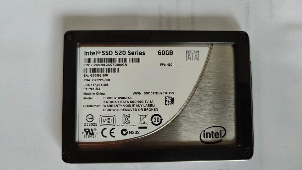 Festplatte 60GB 2,5 SFF SATA 6G SSD Intel SSD 520 Series in Hamm