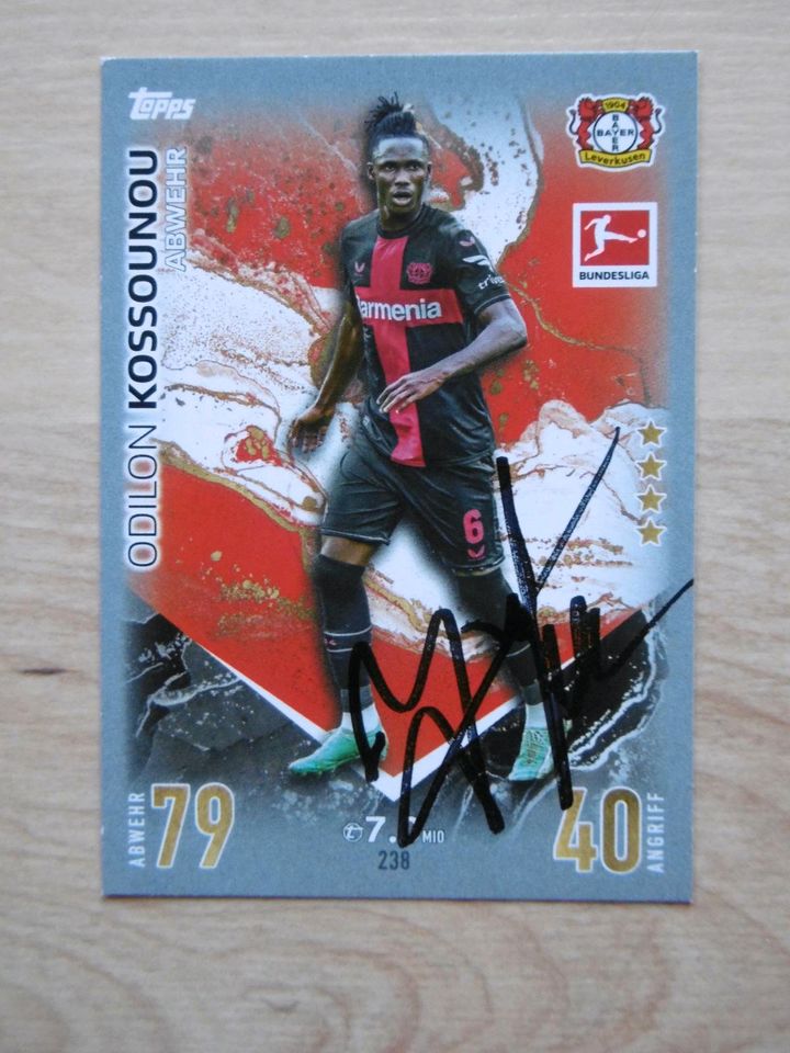 Signierte Odilon Kossounou TC Topps Match Attax in Wunstorf