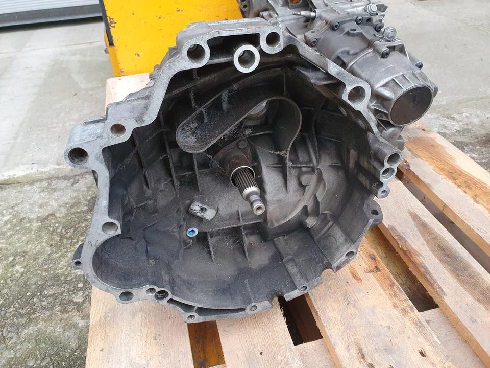 2x Getriebe 6-Gang FRK HHQ Audi A4 A6 Passat 3BG 1.9 2.5 TDI in Königslutter am Elm