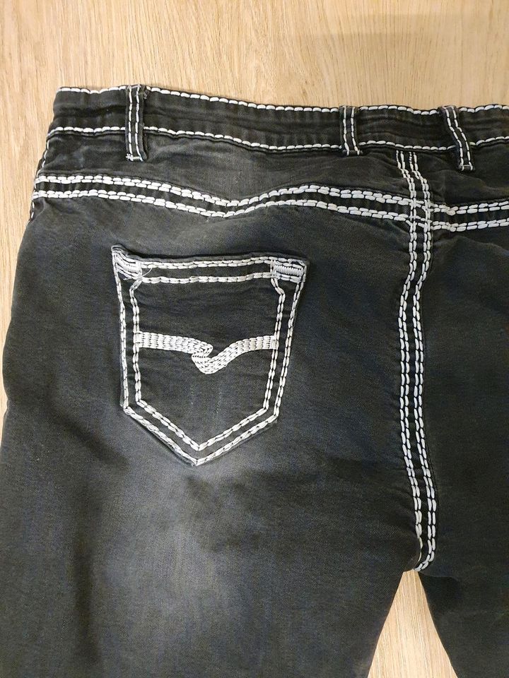 Rock Greek Jeans Herren Größe 44  W33 schwarz Hose in Bad Homburg