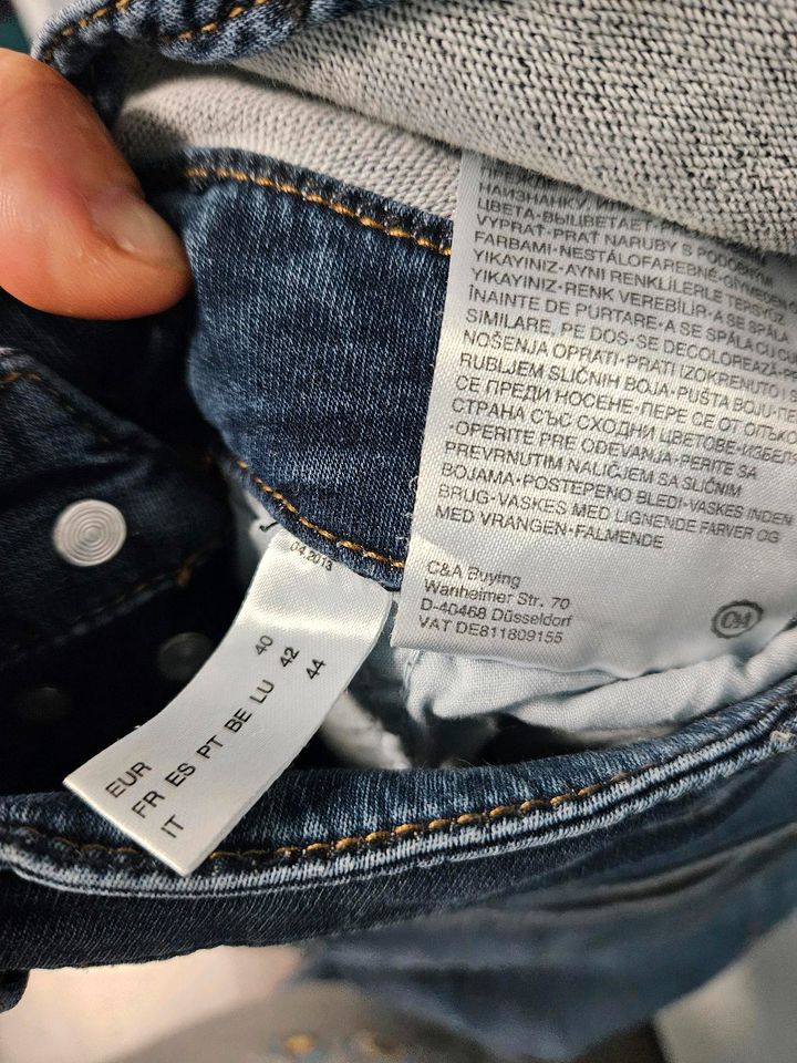 Umstandshose Latzhose Jeans L 40 Schwangerschaft in Hambrücken