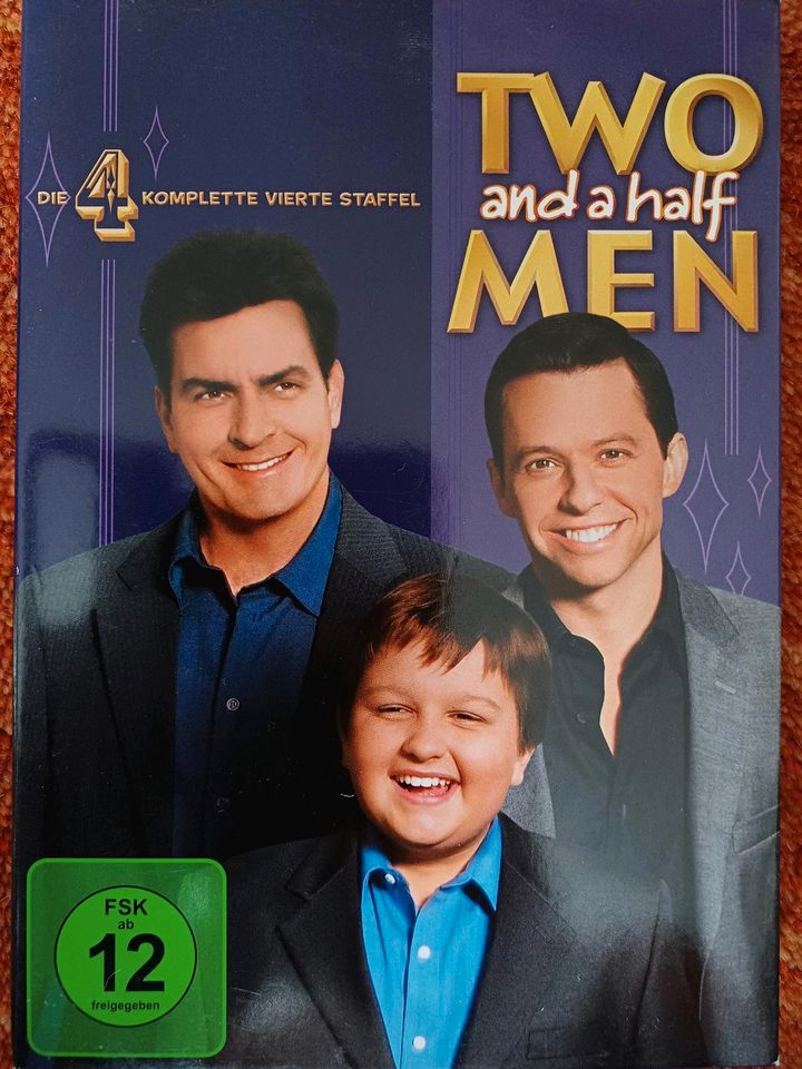 29 DVDs Two and a half men in Heppenheim (Bergstraße)