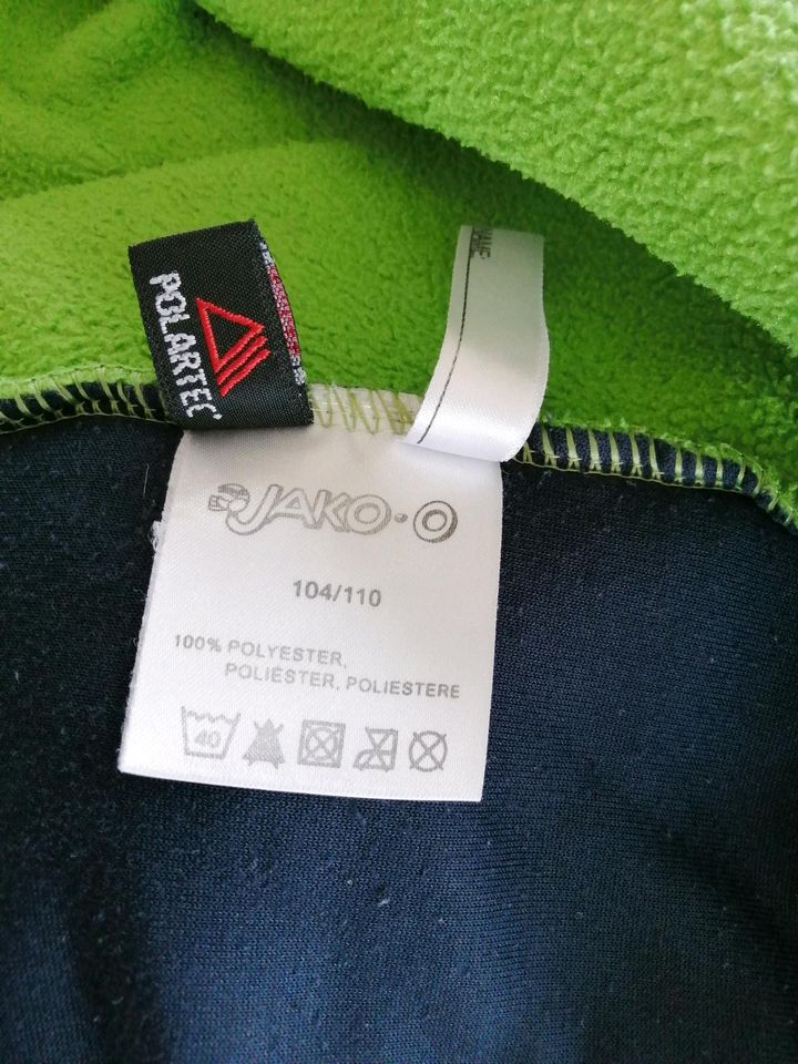 JAKO-O Fleecejacke polartec grün 104/110 in Radolfzell am Bodensee