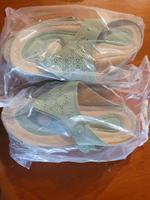 Neu 2 Paar Damen Schuhe Sommer Zehentrenner 39 und 40, 2.Wahl Nordrhein-Westfalen - Kall Vorschau