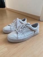 Weiße Schuhe Sneakers white Gr. 39 Pull & Bear Dresden - Gruna Vorschau