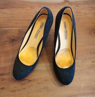 Buffalo Plateau Pumps schwarz Glitzer Größe 41 Hessen - Hattersheim am Main Vorschau