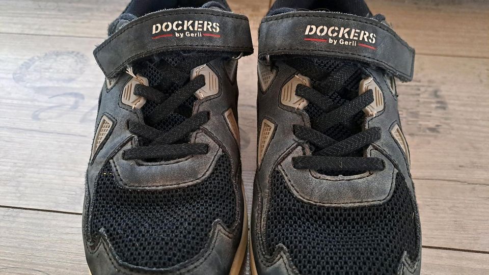 Dockers by Gerli Sneaker Gr. 33 in Hammersbach