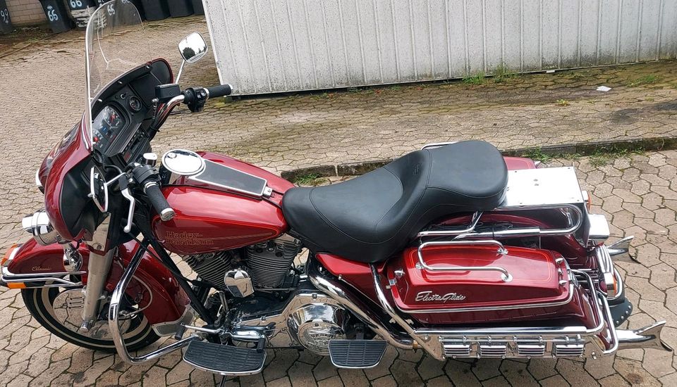 Harley Davidson Electra Glide BJ 1989 Tüv neu in Euskirchen
