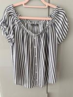 Carmen Bluse von Primark im Gr 42- weiß/graublau Bayern - Schweinfurt Vorschau