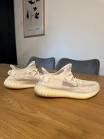 Yeezy 350 - weiß/beige - 42 Bayern - Lichtenfels Vorschau