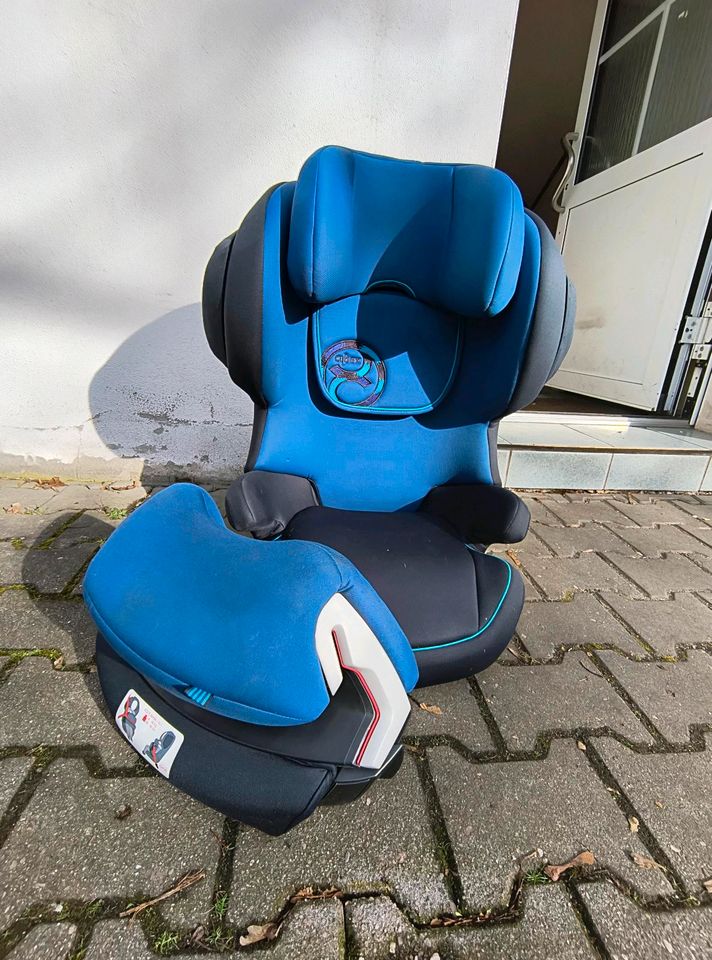 Cybex Juno 2-fix Kindersitz Autositz Erhöhung 9-18kg bis 26.5 in Leipzig