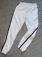 LACOSTE HERREN Trainingshose weiss Jogginghose Gr S Leipzig - Thekla Vorschau