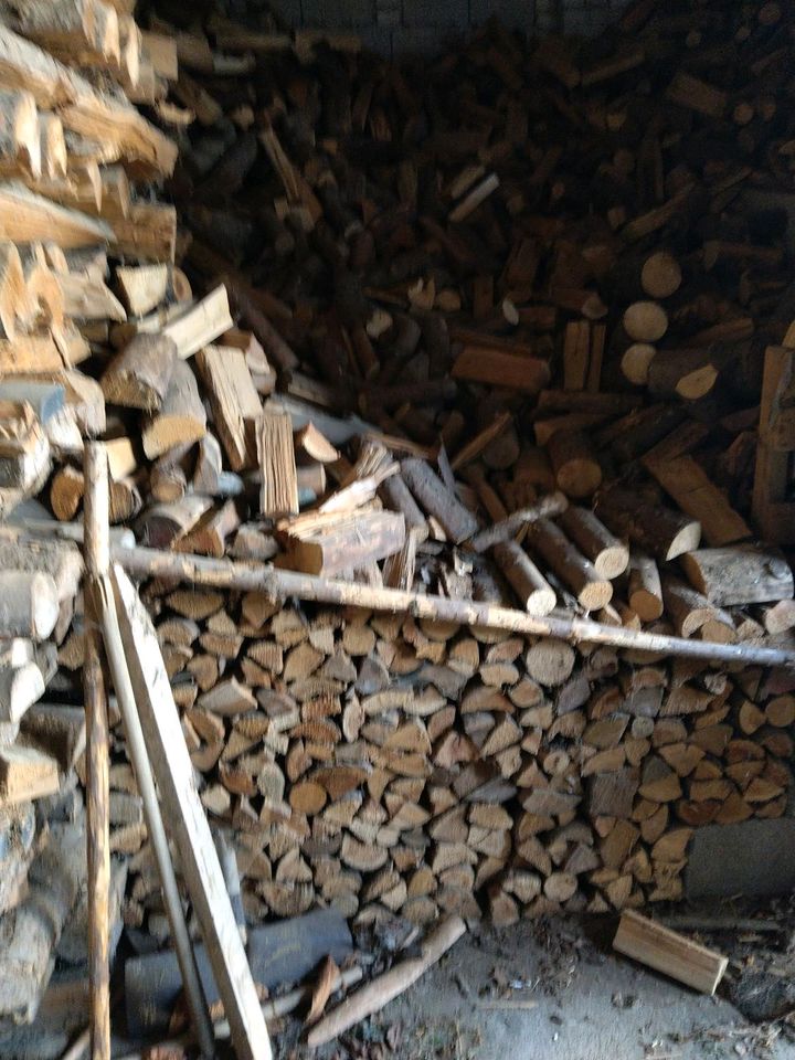 Brennholz gemischt mit in Nennslingen