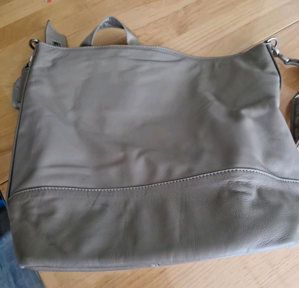 Liebeskind Handtasche taupe in Nehren