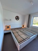 Doppel Bett , mit 2 Nachttischen und integrierter LED-Beleuchtung Schleswig-Holstein - Flensburg Vorschau