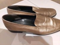 Damen Servas Slipper Loafer Gold echtes Leder Gr.5 Für 10 € Leipzig - Leipzig, Zentrum-Ost Vorschau