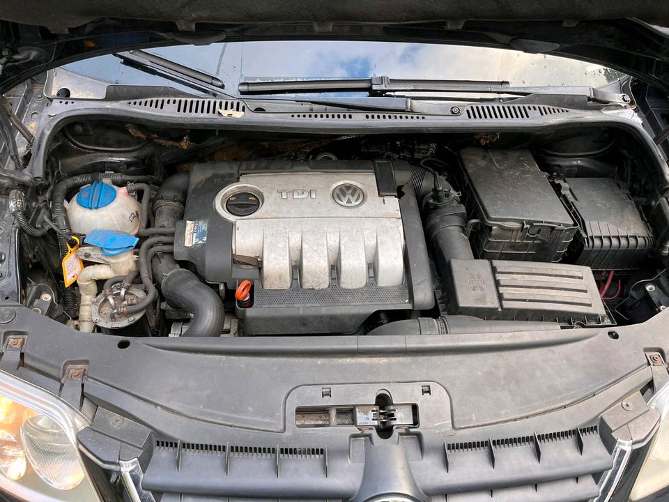 Vw touran 2,0 tdi 7 sitzer oder TAUSCHE in Essen