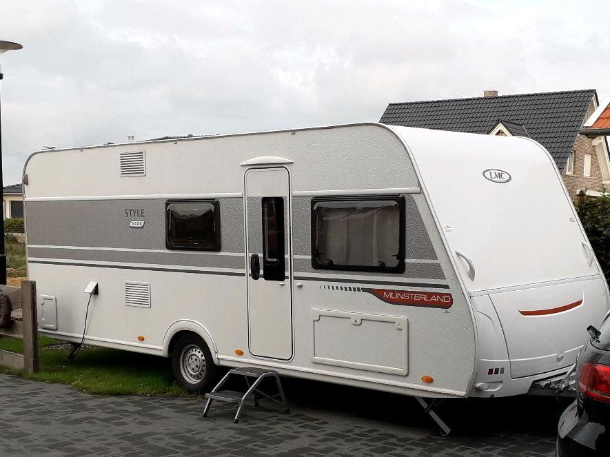 Wohnwagen LMC Style 540 k (2017) + Mover in Hoogstede