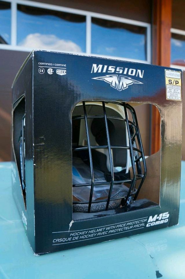 Mission Eishockey Helm in Ralbitz-Rosenthal