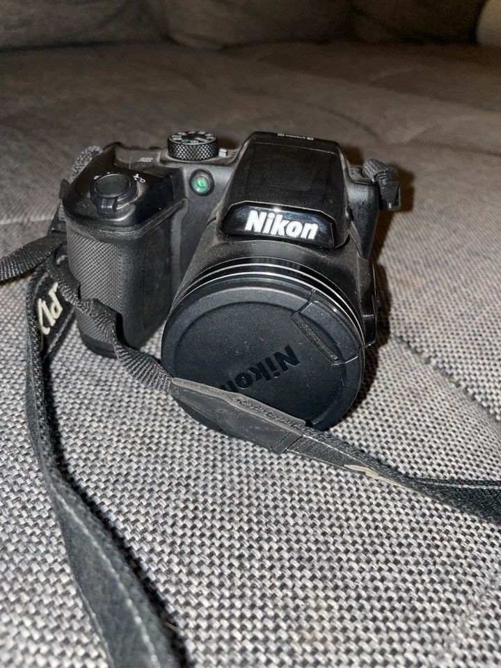 Nikon Coolpix B500 mit Tasche in Schweinfurt