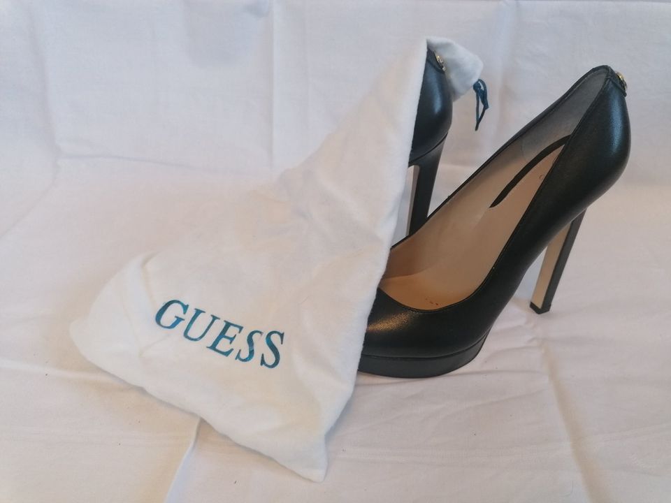 GUESS Eliada Pumps High Heels Größe 39 schwarz Leder in Petersberg