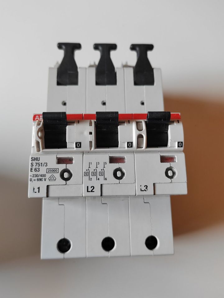 ABB Hauptsicherungsautomat mit Schienenadapter S751/3-E63 in Mücheln (Geiseltal)