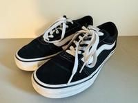 VANS Sneaker schwarz original Gr. 37 Kr. Dachau - Markt Indersdorf Vorschau