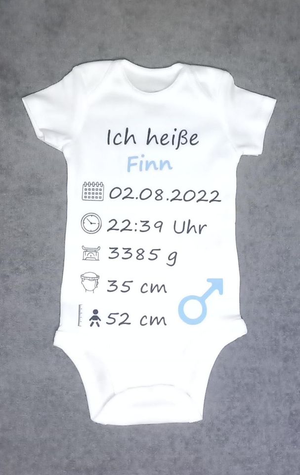 Baby Body mit Namen und Geburtsdaten in Koblenz