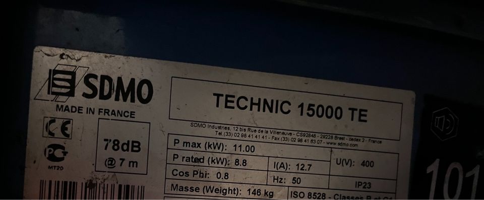 SDMO Stromagreggat Technic 15000 TE Stromerzeuger 11kw Benzin in Merzig