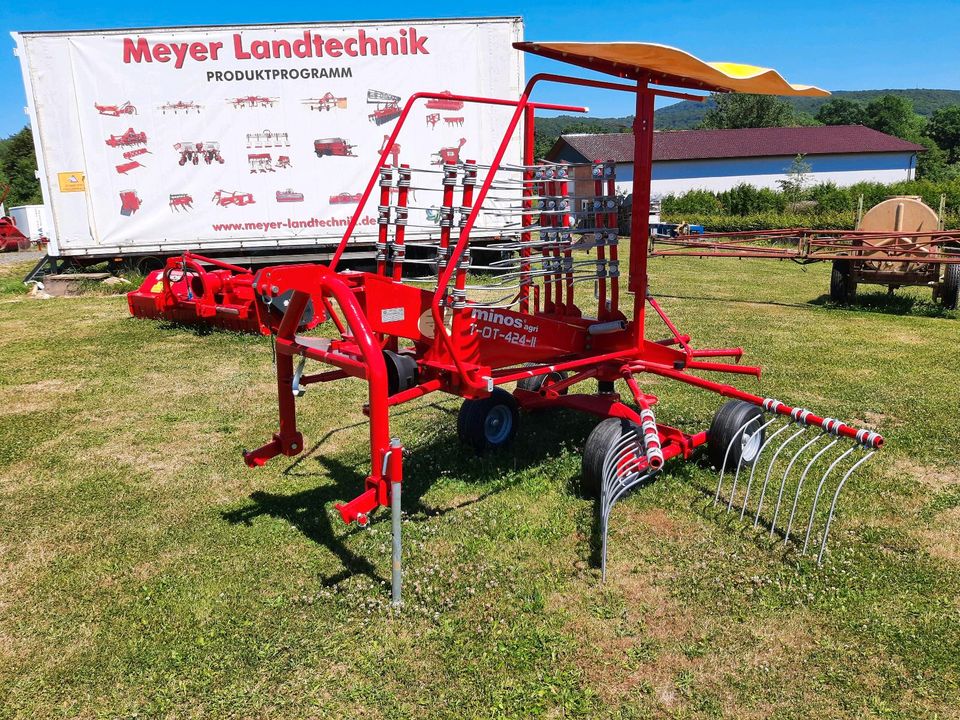 Minos Agri Schwader **NEU** , Einkreiselschwader 4,20m am Lager in Scheden