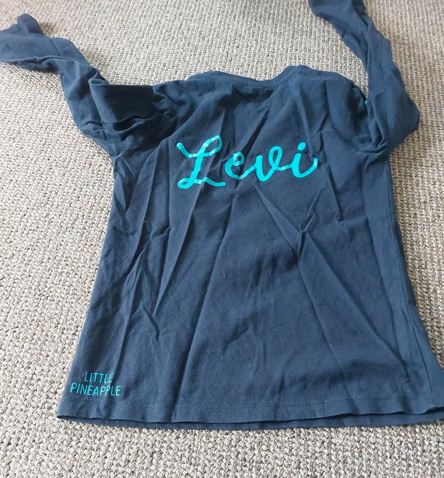 Langarmshirt personalisiert Levi 7 Gr. 128/134 inkl. VERSAND in Reppenstedt