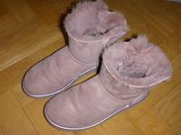 UGG Mini Bailey Bow II Metallic Boot 1019032 Gr. 40 rosa rosé München - Au-Haidhausen Vorschau