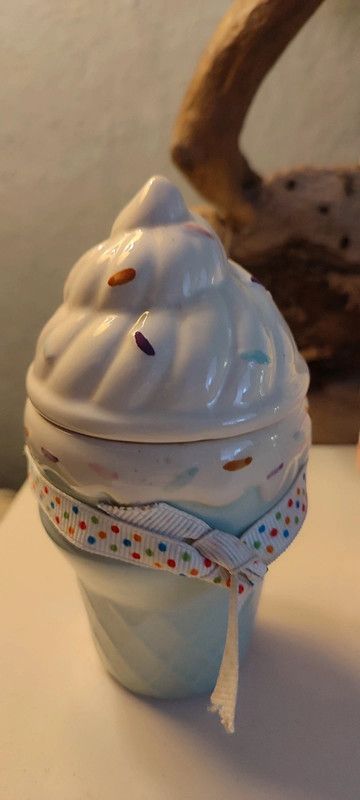 Duftkerze Muffin Cupcake Aufbewahrungsdose keramik in Hamburg