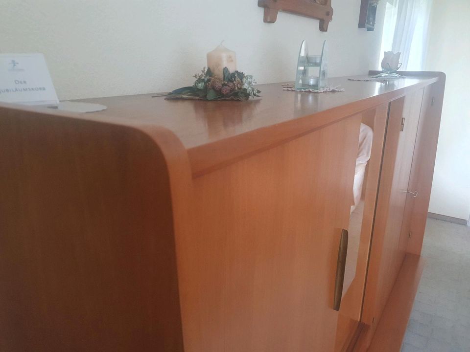 Sideboard Schrank nostalgisch sehr guter Zustand in Hann. Münden