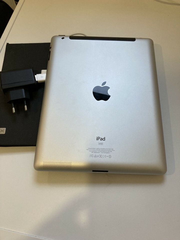 APPLE MC775FD/A iPad 2 Wi-Fi + 3G, 64 GB, 9,7 Zoll, Modell A1396 in Fuldabrück