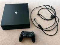 PlayStation 4 Pro, 1TB, mit Controller und dazugehörigen Kabel Nordrhein-Westfalen - Erkelenz Vorschau