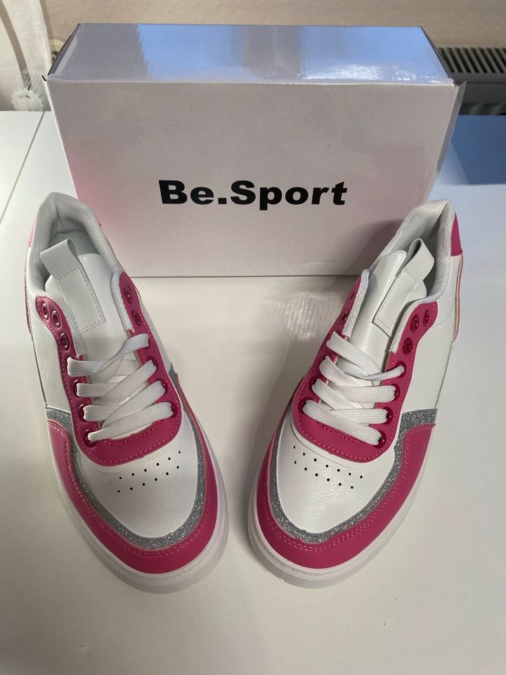 Sneaker 38 neu pink in Drensteinfurt