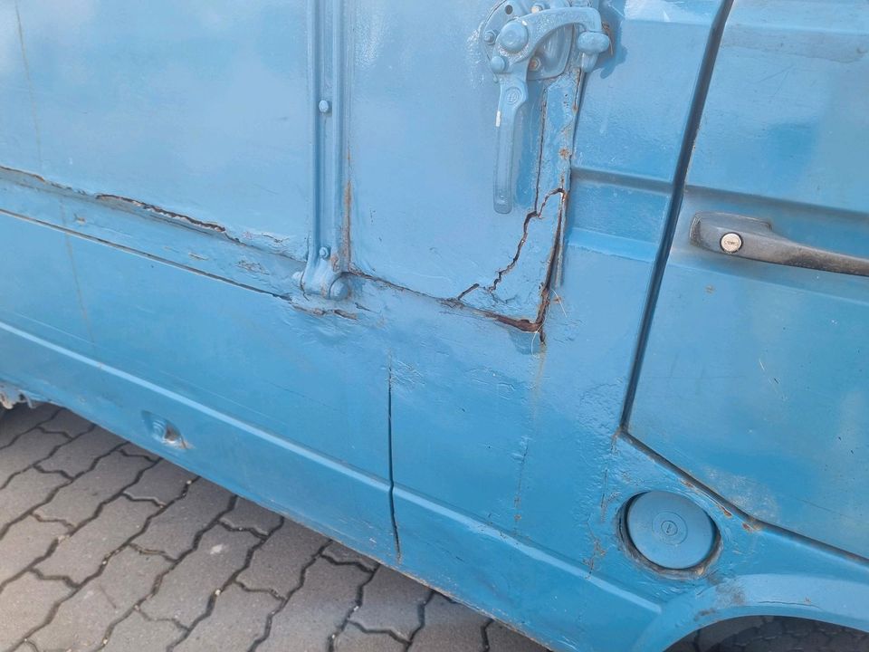 VW Transporter T3 Pritsche 1,6D Motorschaden Ersatzteilspender in Hirschaid